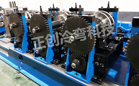 在選購汽車車廂板設備的時候該注意哪些問題？